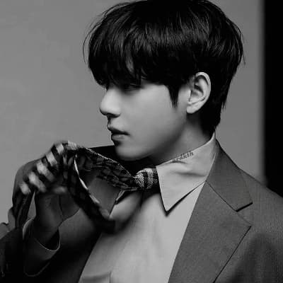 Kim Taehyung thumbnail