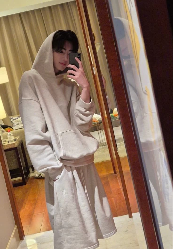 Sunghoon thumbnail