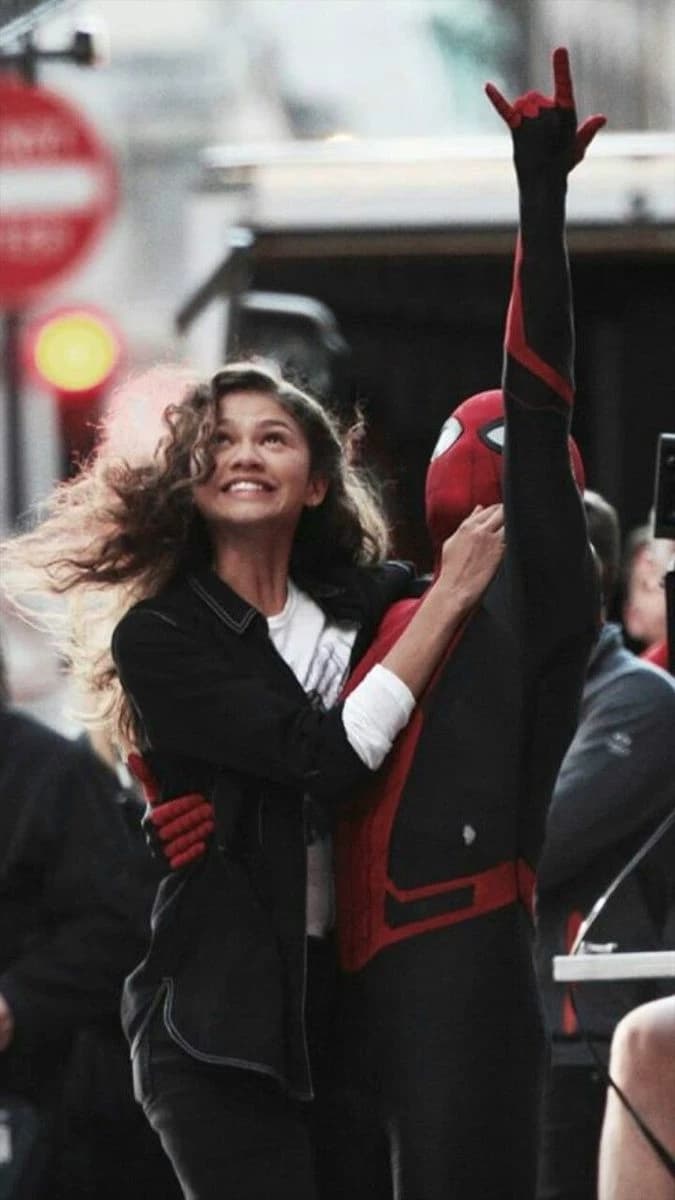 MJ// Michelle Jones thumbnail