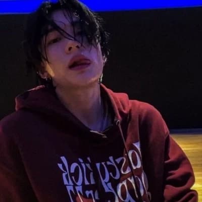 Hyunjin - Mafia Husband thumbnail