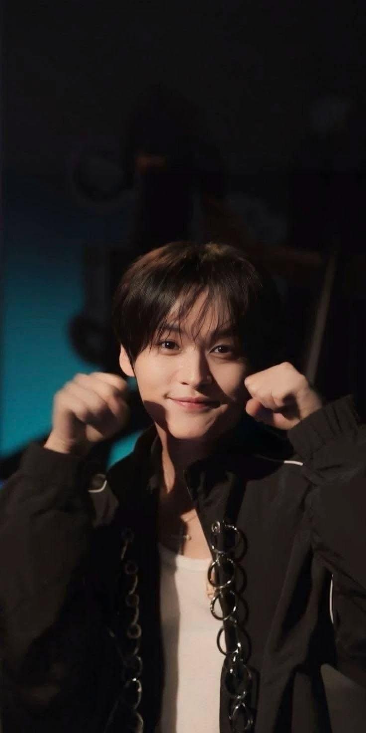 Lee minho thumbnail
