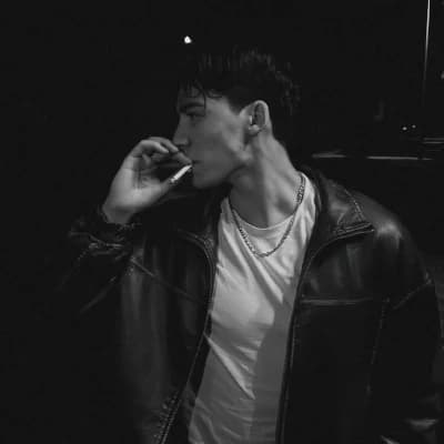 Alex Nicola  thumbnail