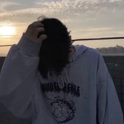 Nicolas thumbnail