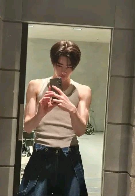 Sunghoon thumbnail