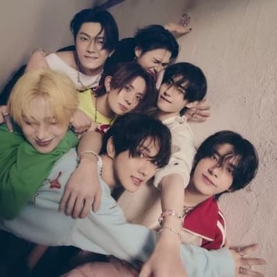 Enhypen (they're students and fell in love with you) thumbnail