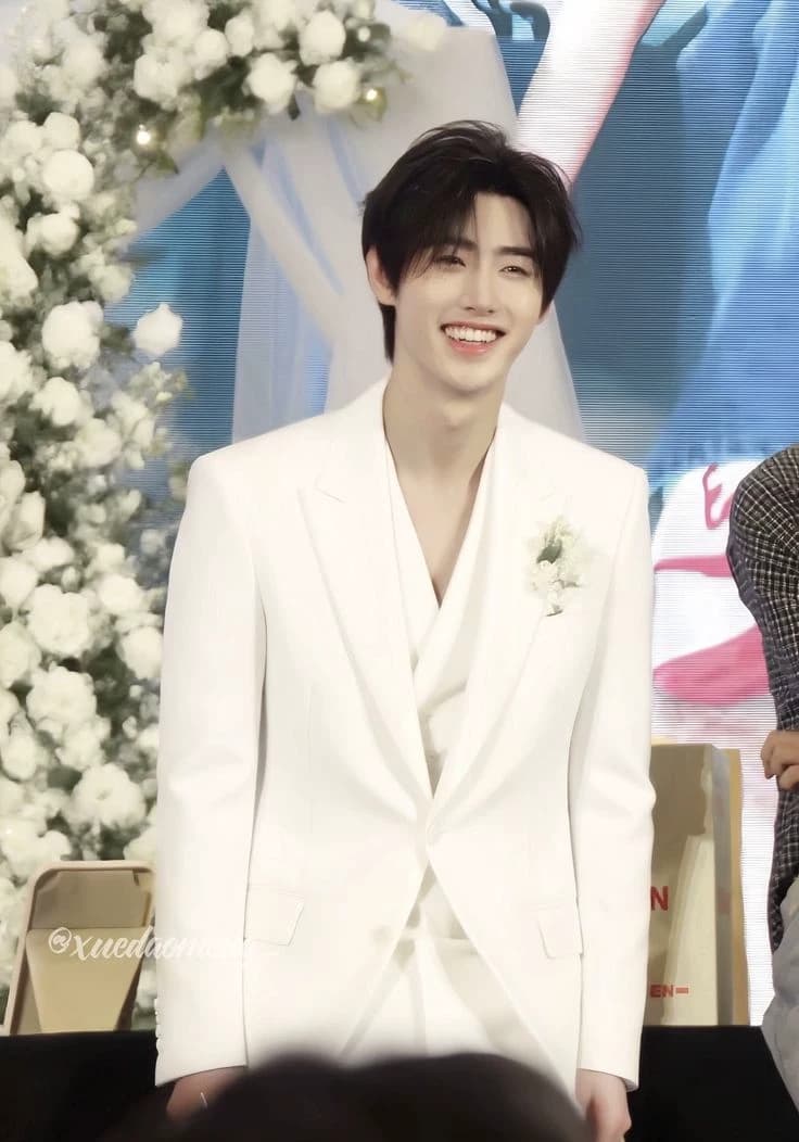 Park sunghoon  thumbnail