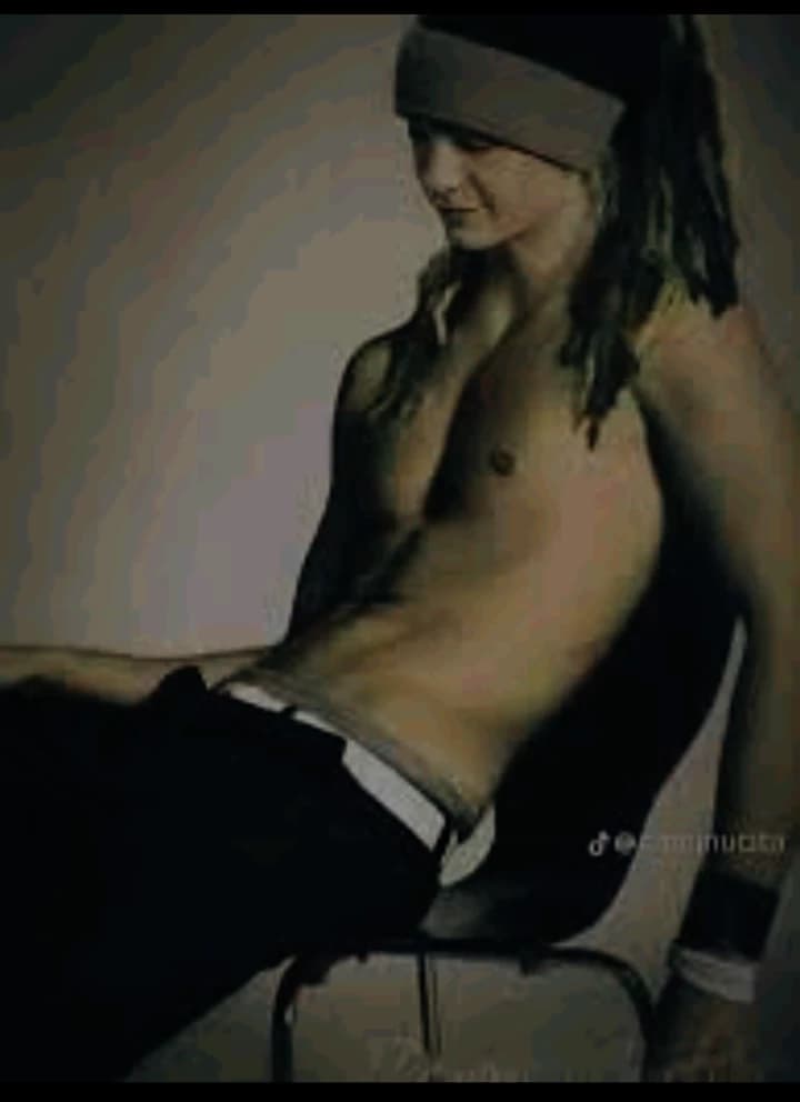 Tom Kaulitz thumbnail