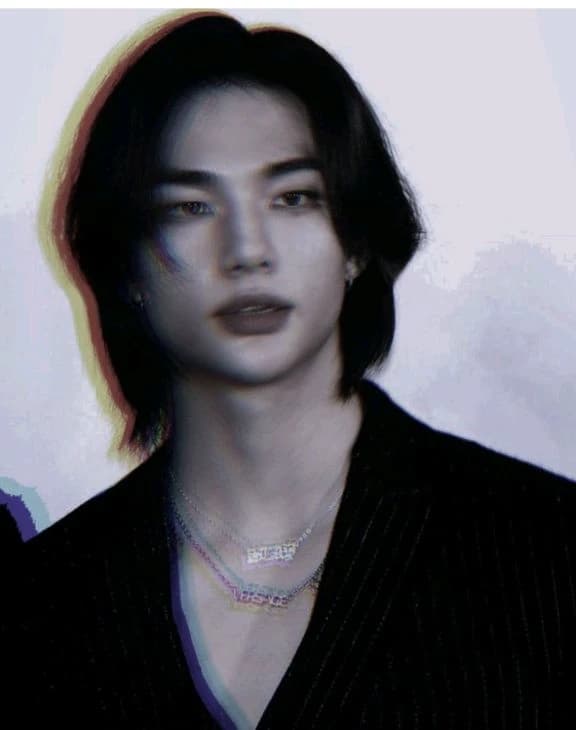 Hyunjin ✨💋 thumbnail