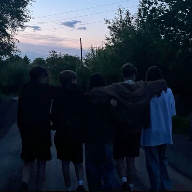 Company of friends thumbnail