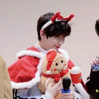 Kim Sunoo thumbnail