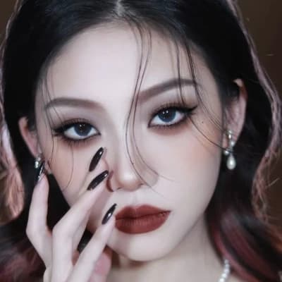 Lee june thumbnail