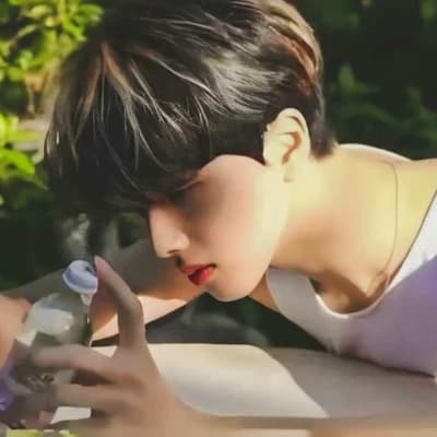 Park Jisung thumbnail
