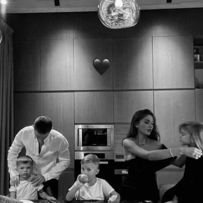 Family thumbnail