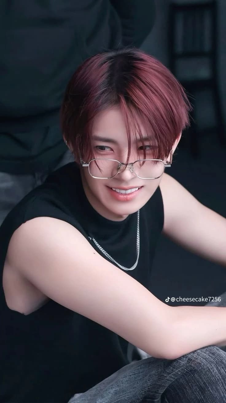 Lee Hesseung thumbnail