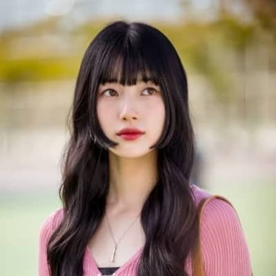 Lee Doo-na thumbnail