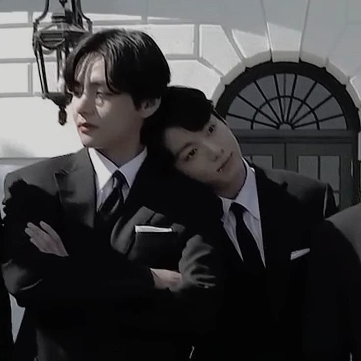 Kim taehyung  thumbnail
