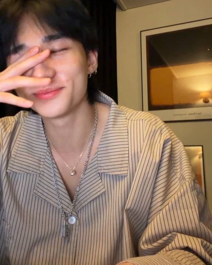 Hyunjin thumbnail