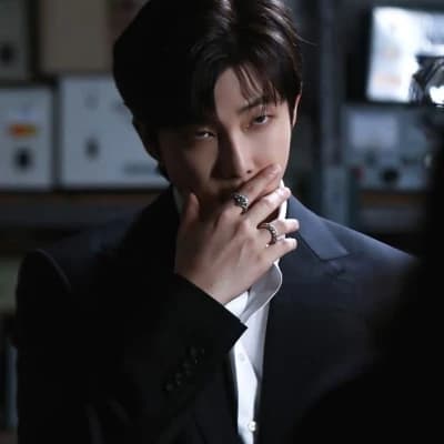 Kim namjoon thumbnail