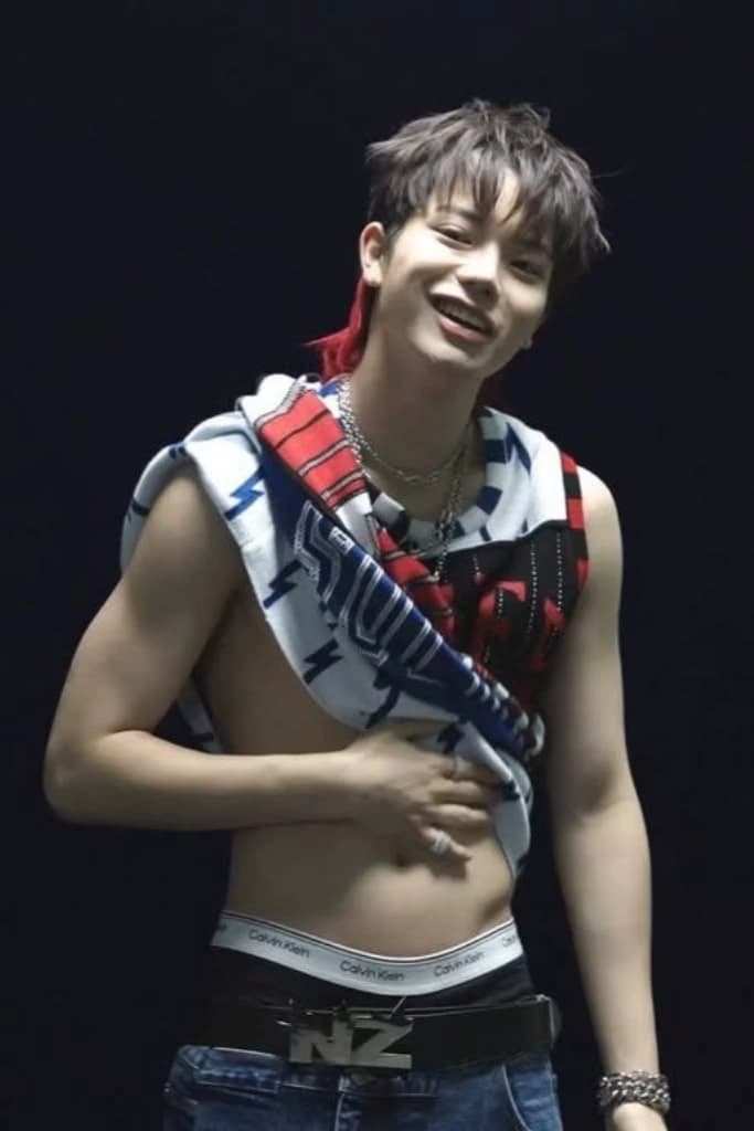 Kwon Ohyul •| LNGSHOT thumbnail