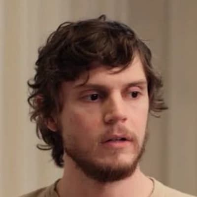 Evan Peters thumbnail