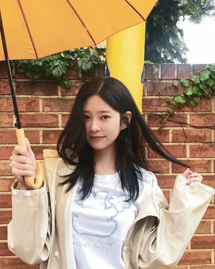  Kim Minju (beautiful and naughty ex-girlfriend)  thumbnail