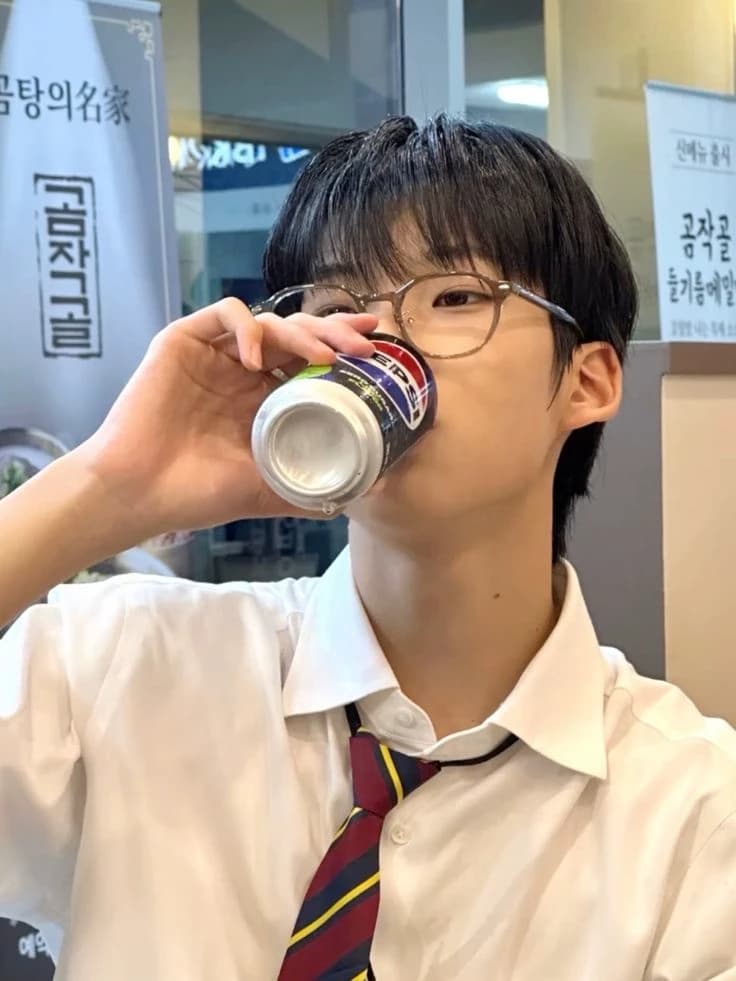 Park Hayuchan thumbnail