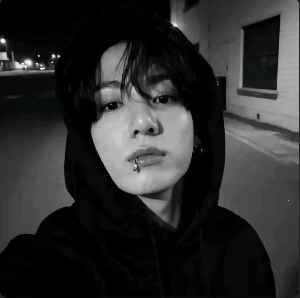 Jeon Jungkook thumbnail