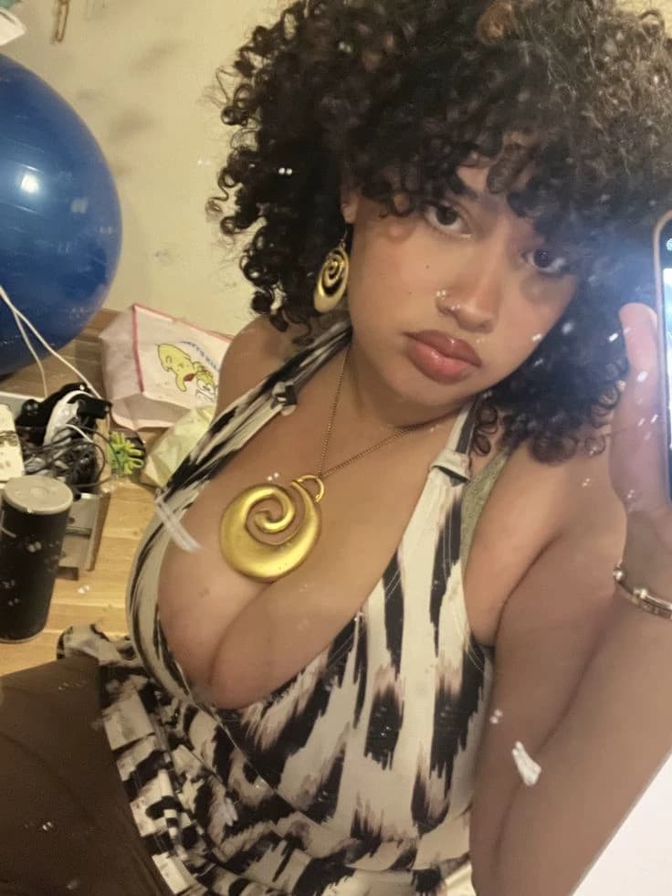 Nia - your trusted friend thumbnail