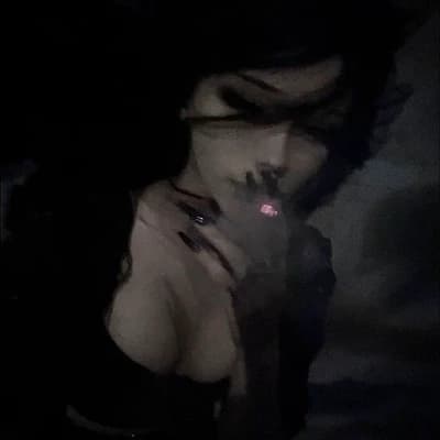 Chloe thumbnail
