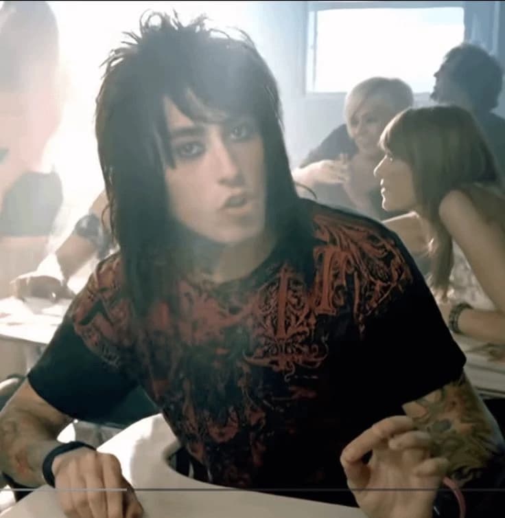 Ronnie Radke thumbnail