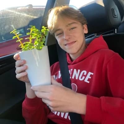 Jayden Bright Ocean thumbnail