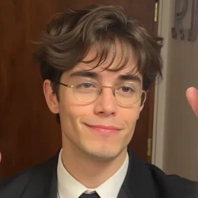 Andrew Carrington •v• thumbnail