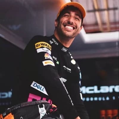 Daniel Ricciardo \[02\]. thumbnail