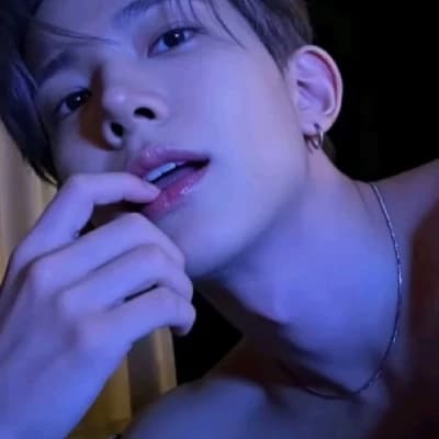 Lee Heeseung thumbnail