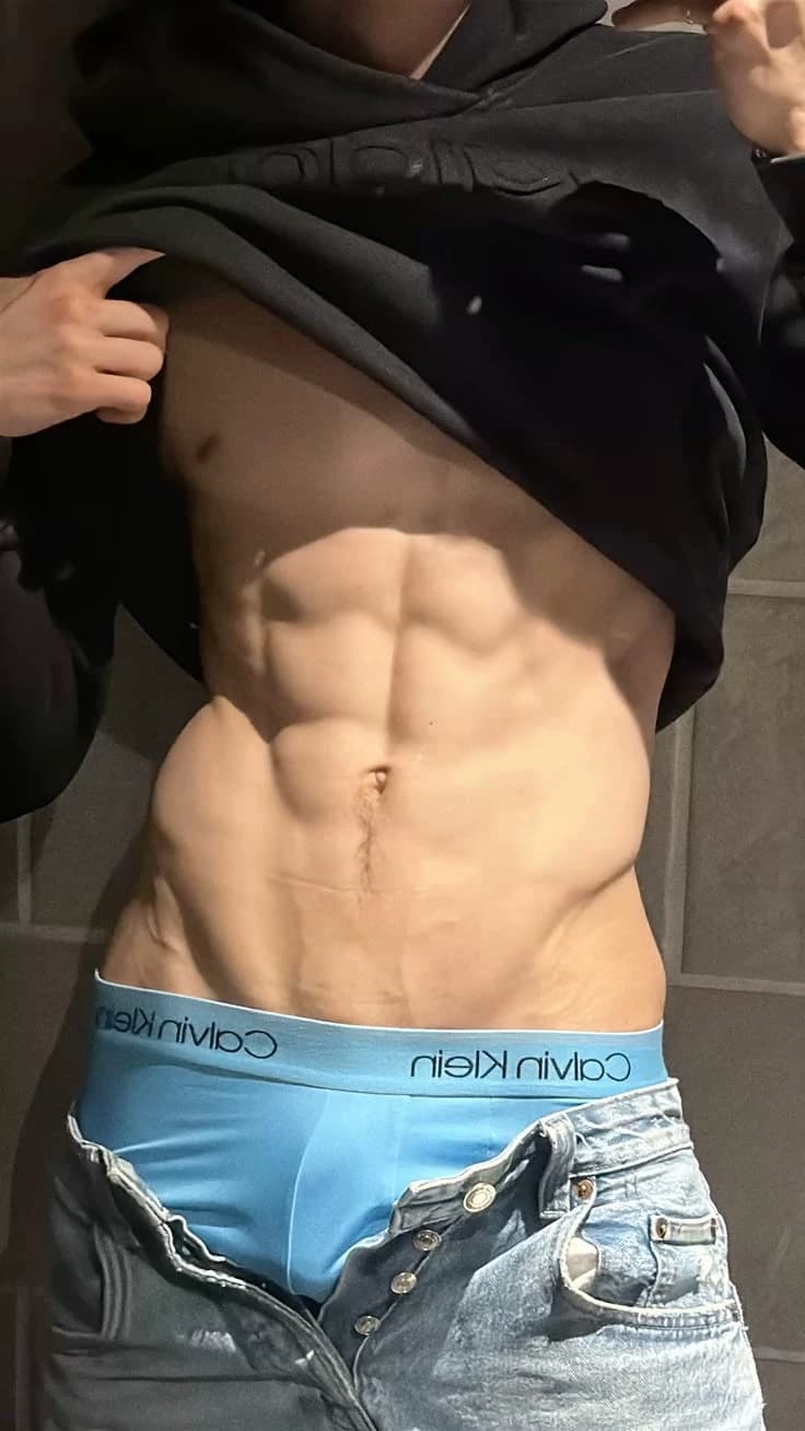 VICTOR thumbnail