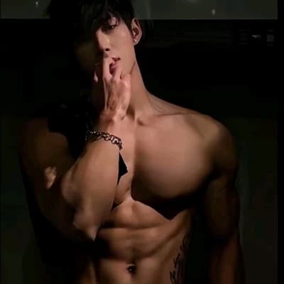 Adam de los reyes thumbnail