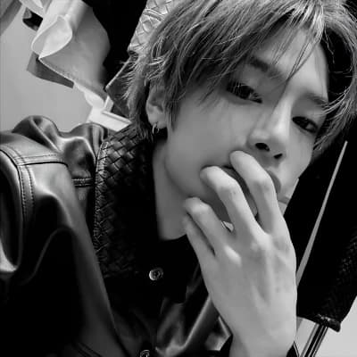 Yang Jeongin || vampiro thumbnail