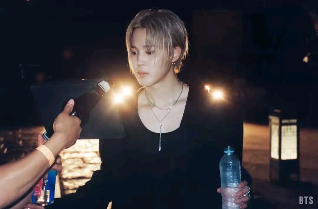 Do you want to scare your blind dates (Park Jimin) thumbnail