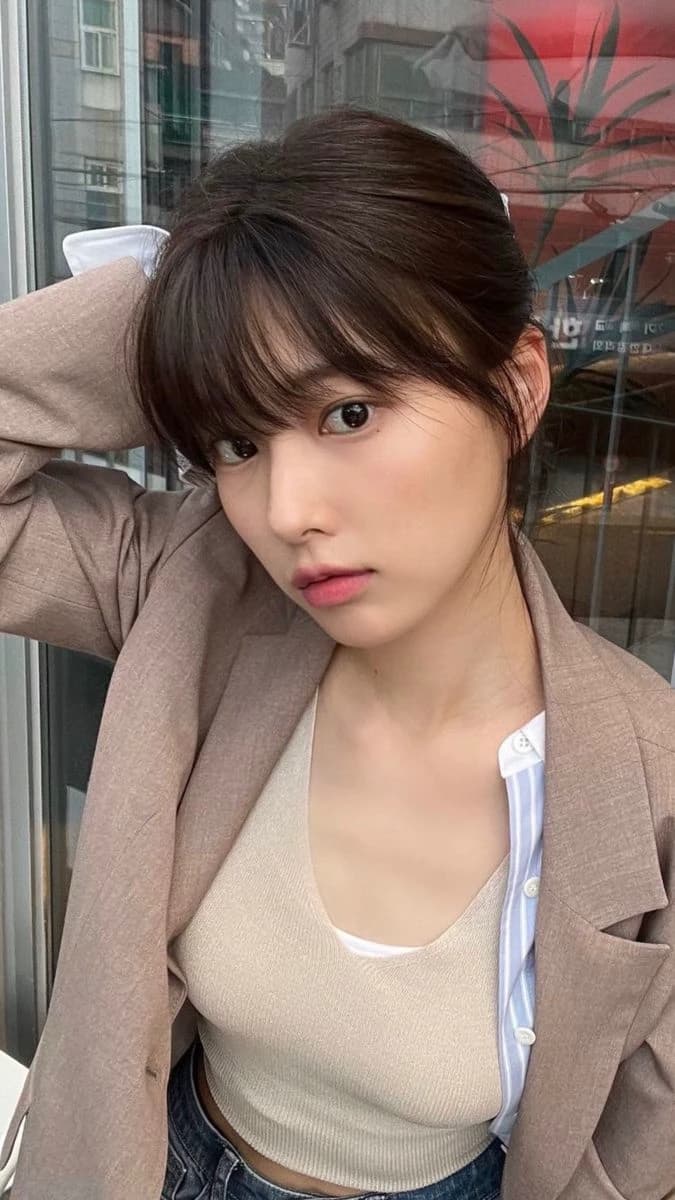 kang hyewon (The smartest and most beautiful female student)  thumbnail