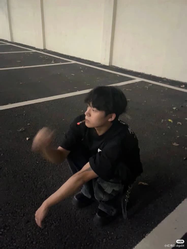 Li Weihao thumbnail