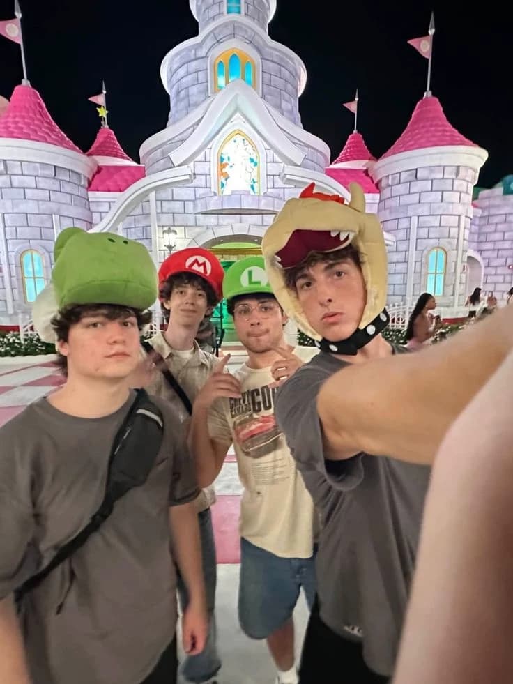 3fs and friends thumbnail
