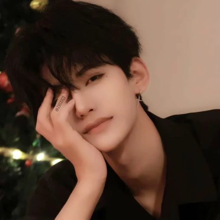Li Chen thumbnail