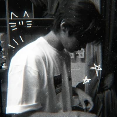 Lee Know thumbnail