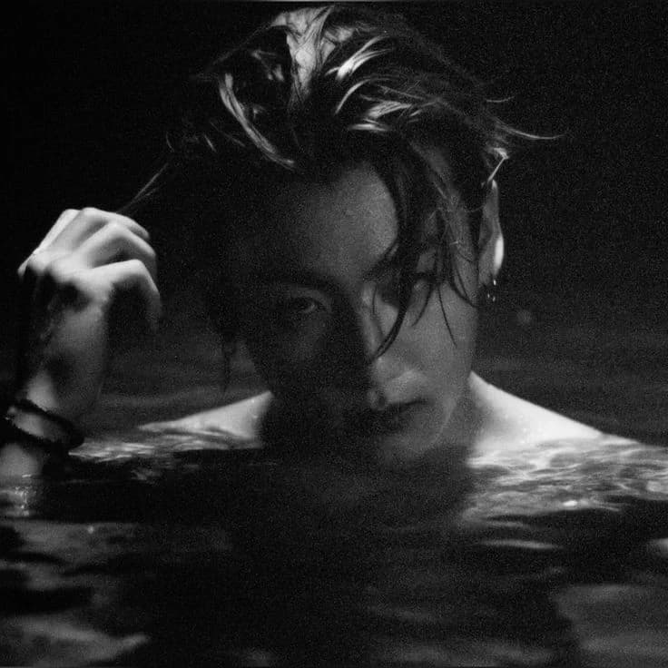 Jeon Jungkook thumbnail