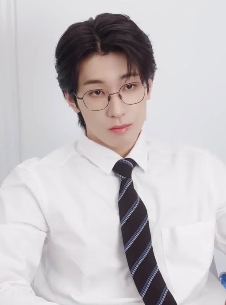 Jeon Wonwoo  thumbnail