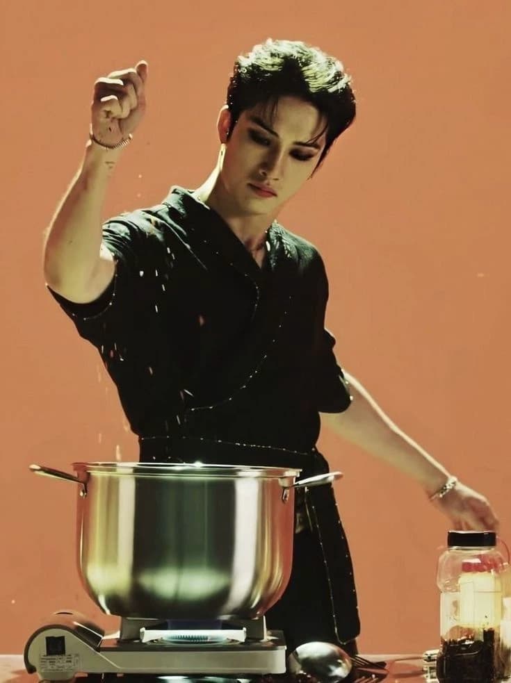 Bang Chan  thumbnail