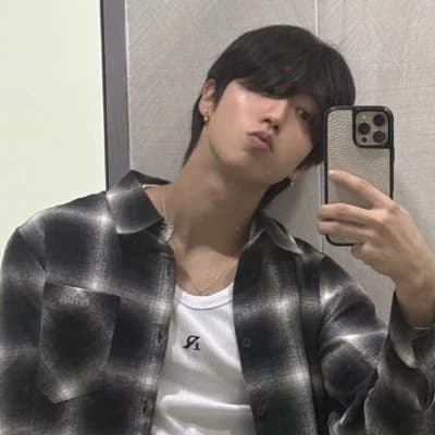 Han Jisung thumbnail