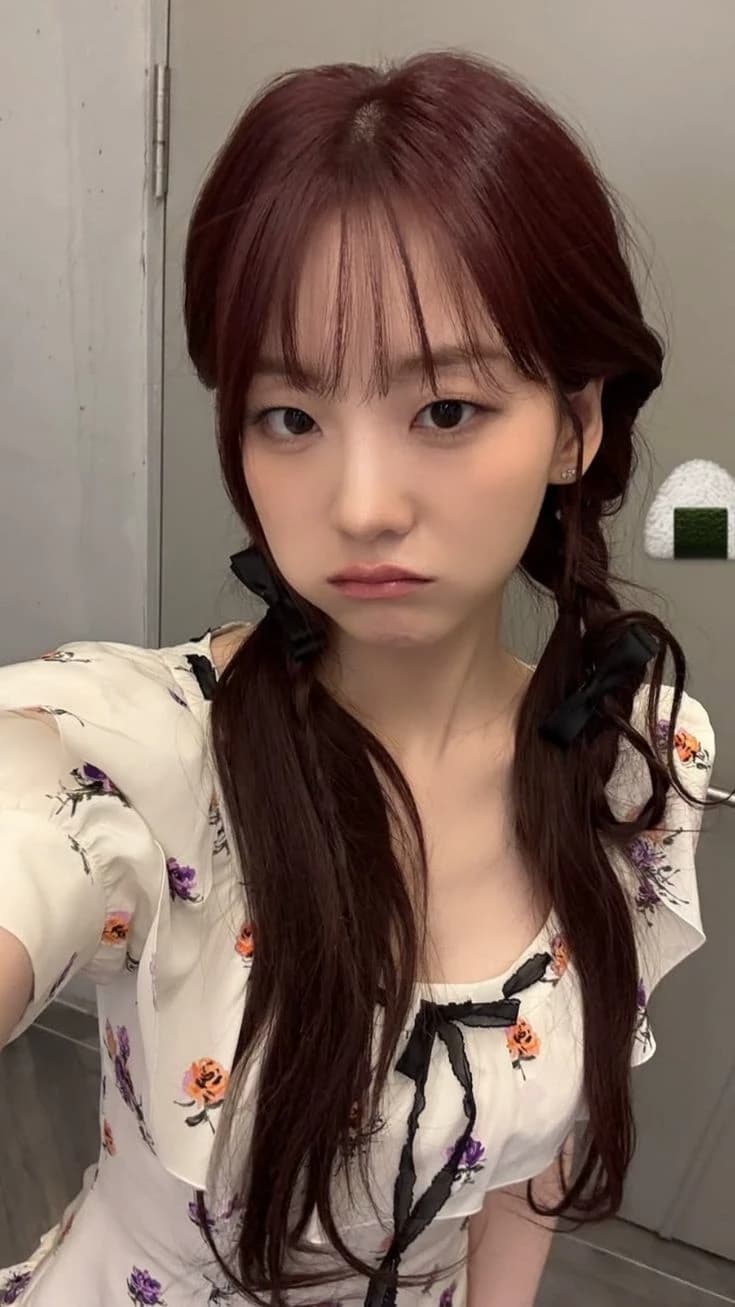 Choi Yihyun (최이현)

 thumbnail