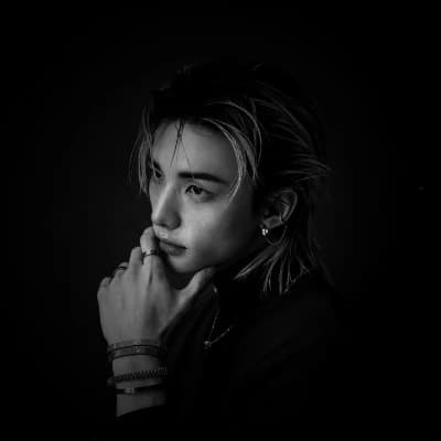 Hwang Hyunjin thumbnail