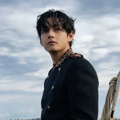 Kim taehyung thumbnail